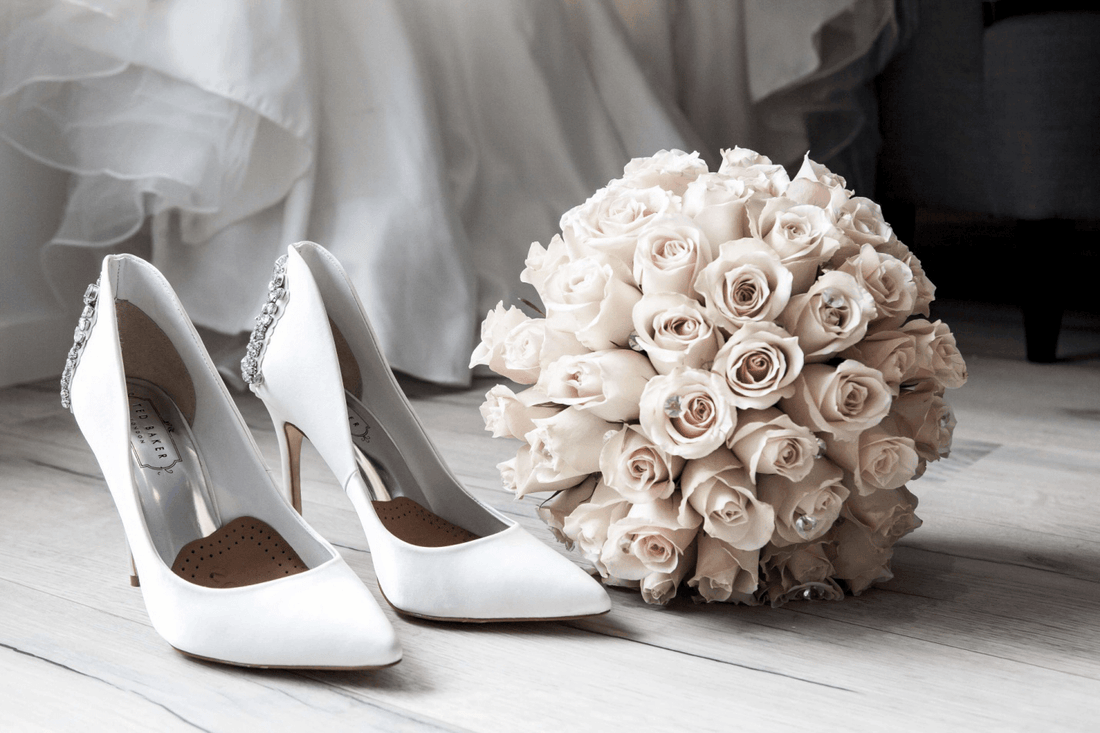 How to utilize cheap satin sashes in the best way? - Simply Elegant Chair Covers